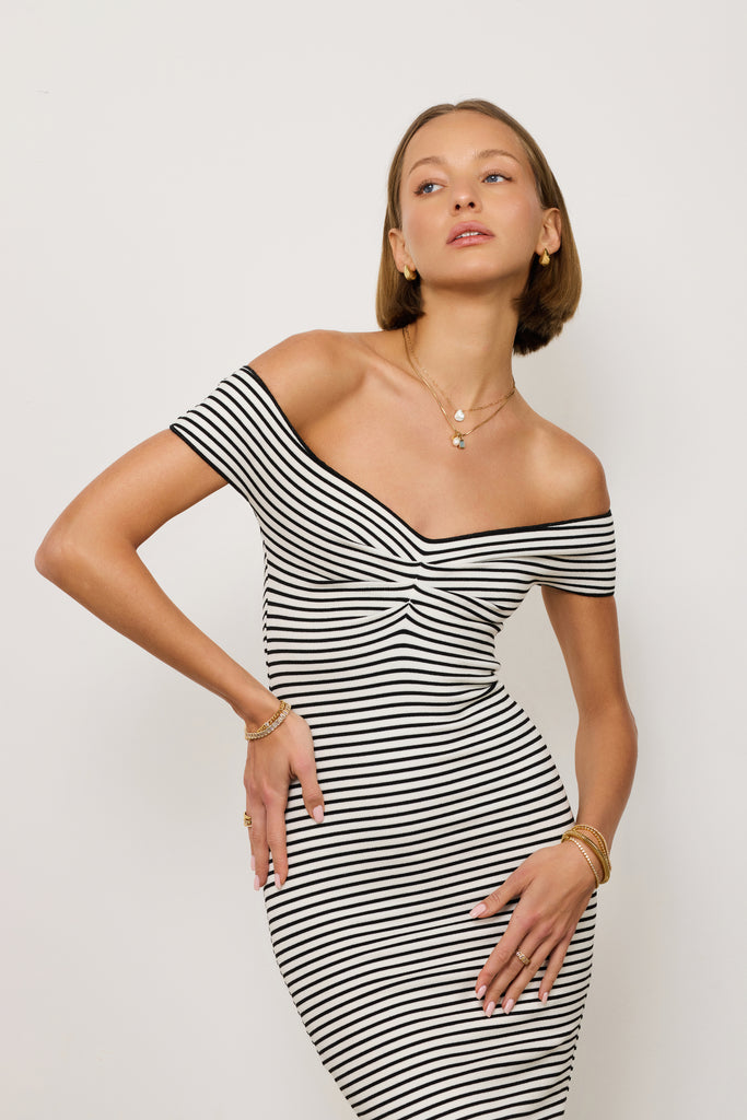 Gianna Small Teardrop Earrings, Gold