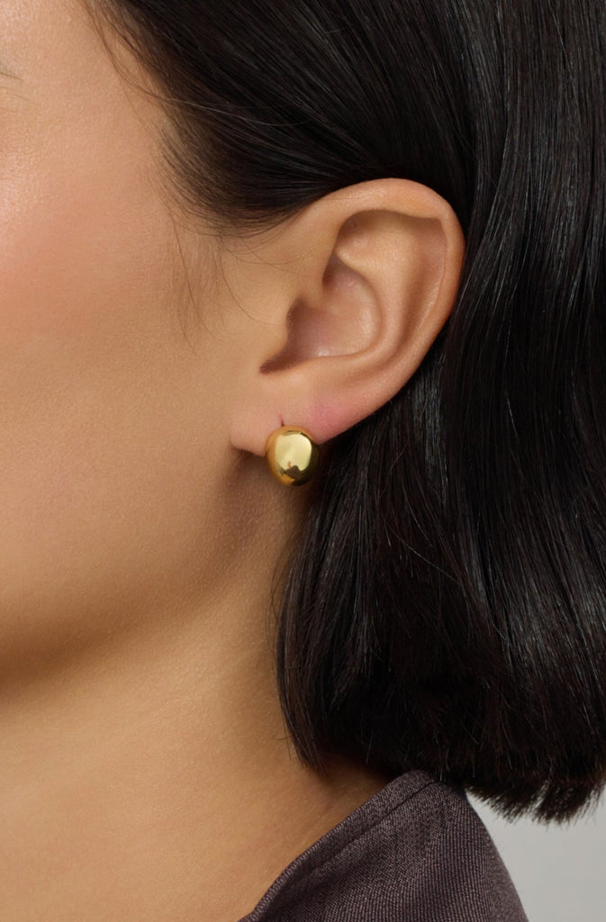 Le Dome Stud Earring