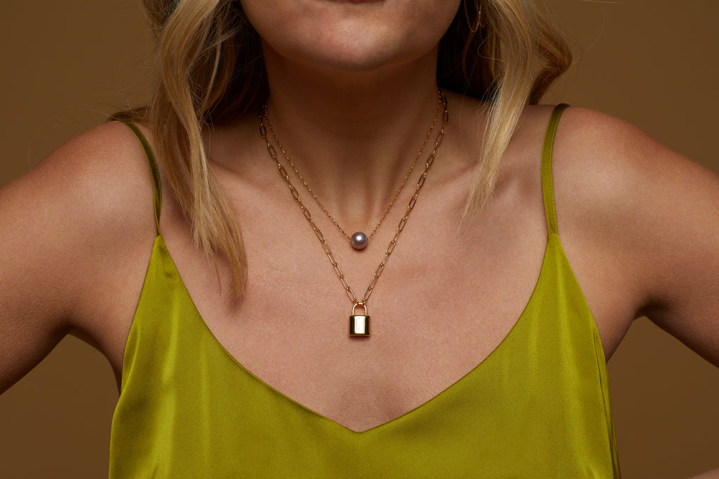 De La Mer Peacock Pearl