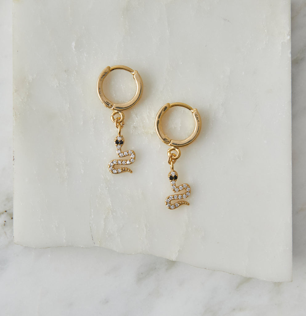 Petite Serpent Huggy Hoop