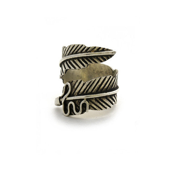 Free Bird Feather Ring