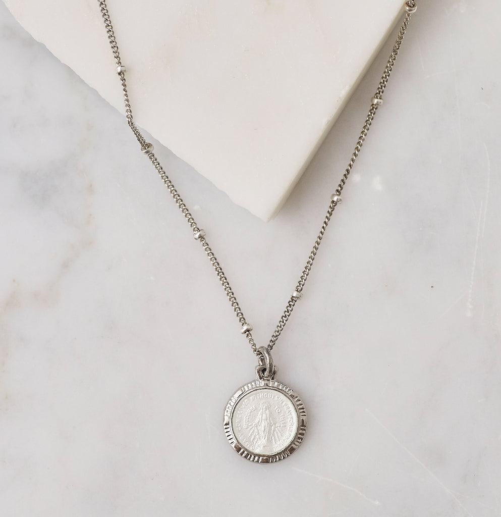 Ms. Mary Vintage Necklace, White