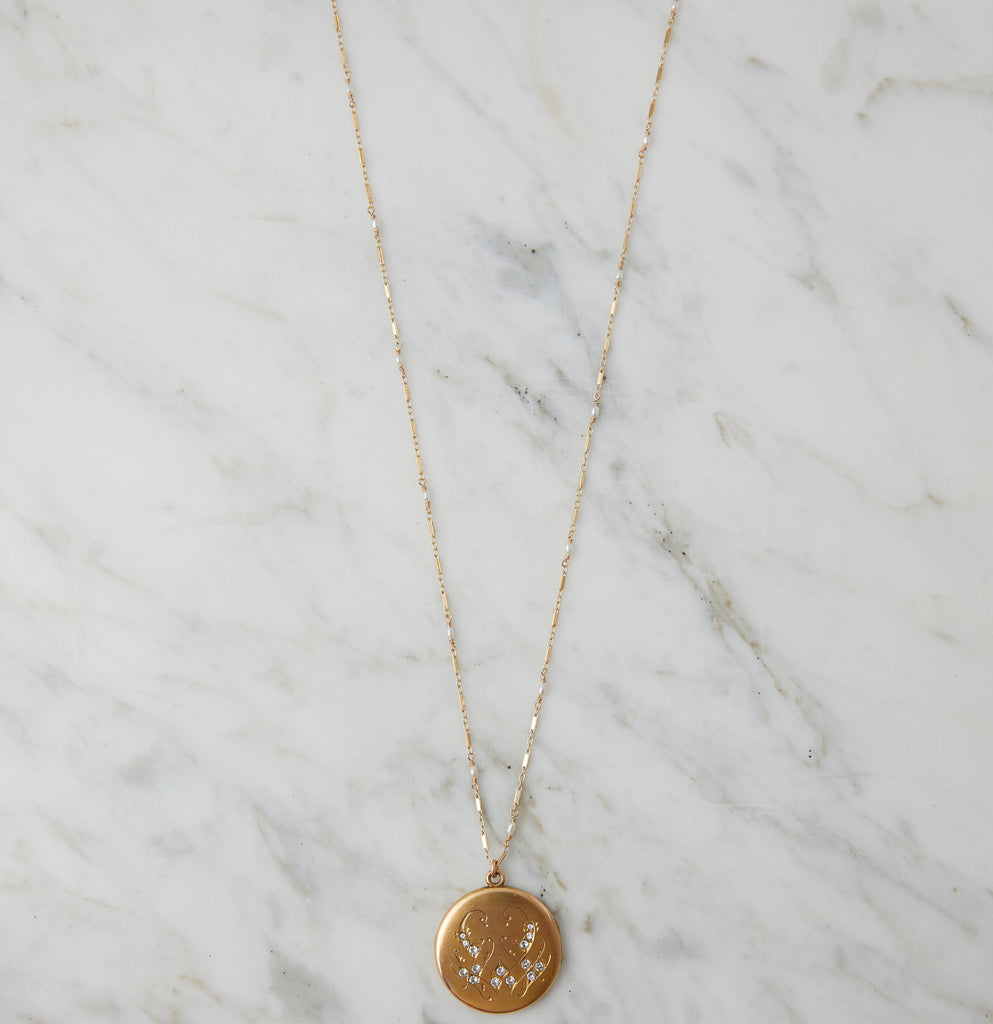 Elsie Victorian Round Locket