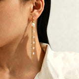 Noēmie Huggy Hoop Earring