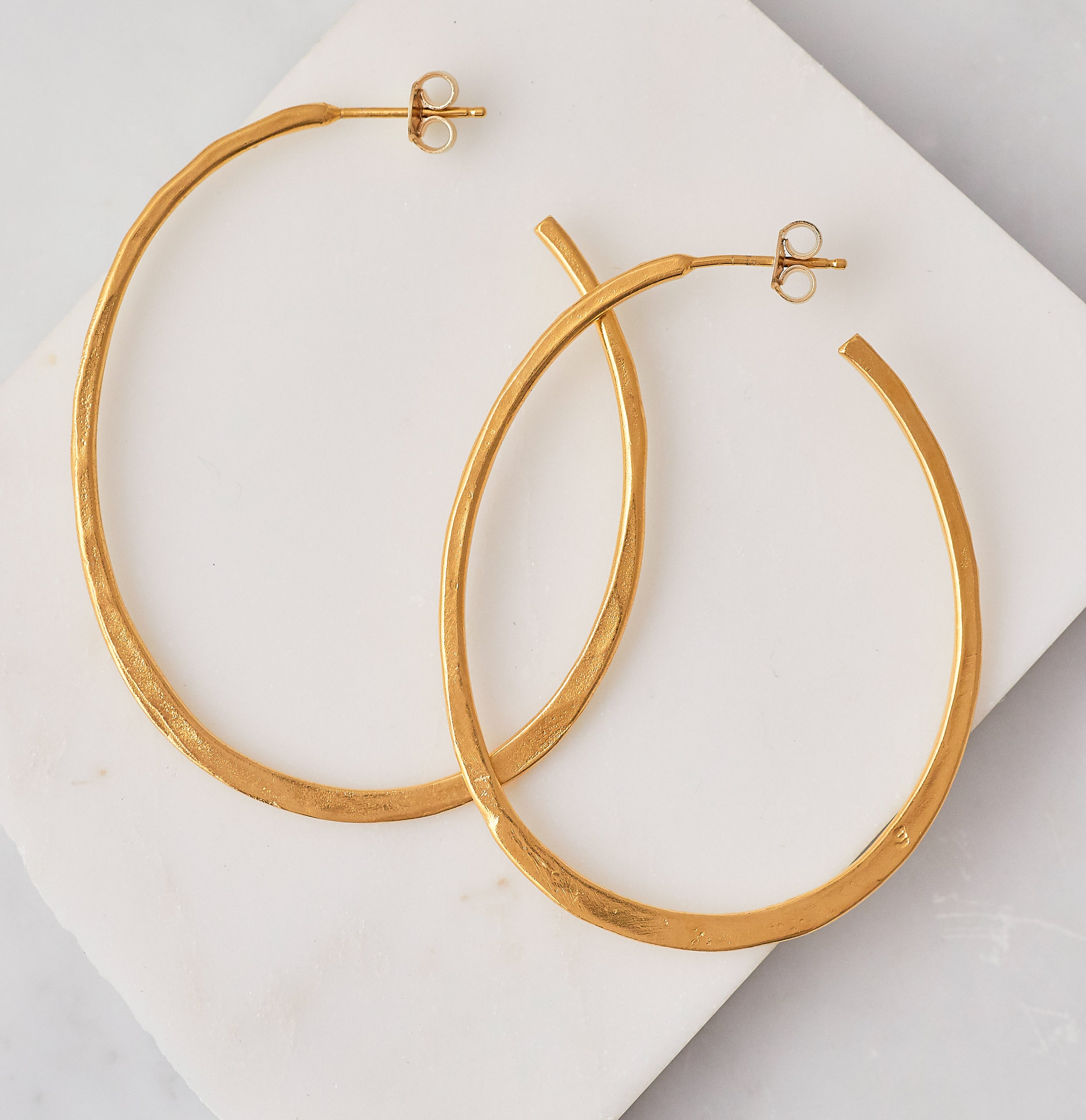 Huggy Hoops, Gold – Natalie B. Jewelry