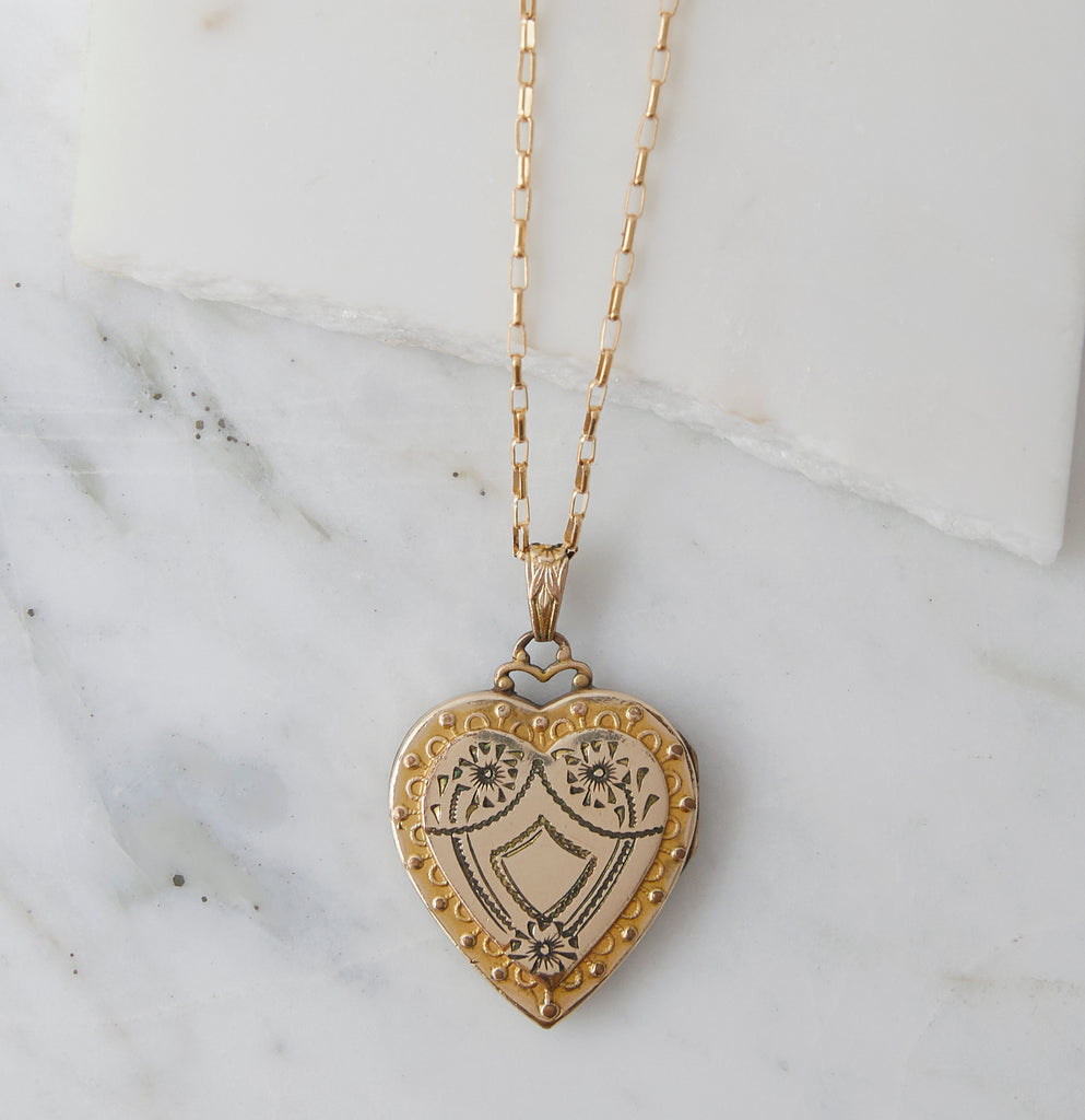 Frannie Reversible Sweetheart Locket
