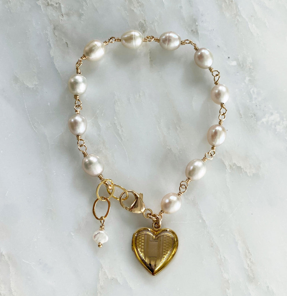 Sadie Vintage Heart Locket – Natalie B. Jewelry