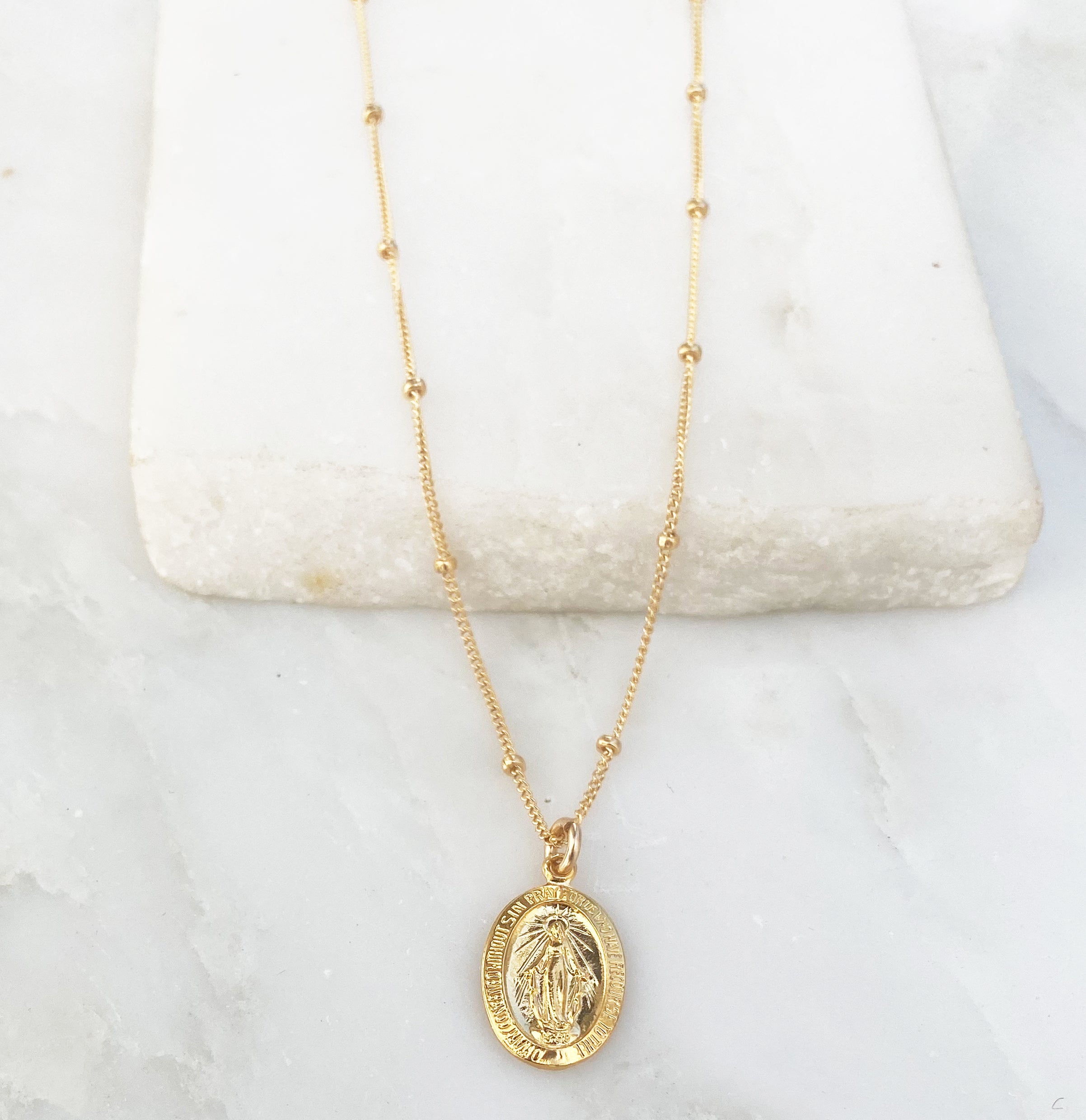 Mary Gold Necklace